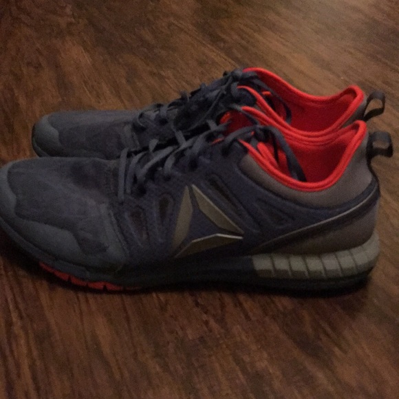 Reebok Shoes - Picture 2 of 4